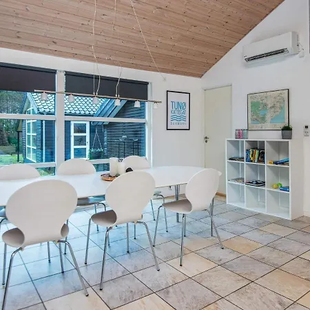 8 Person In Ebeltoft Holiday home *