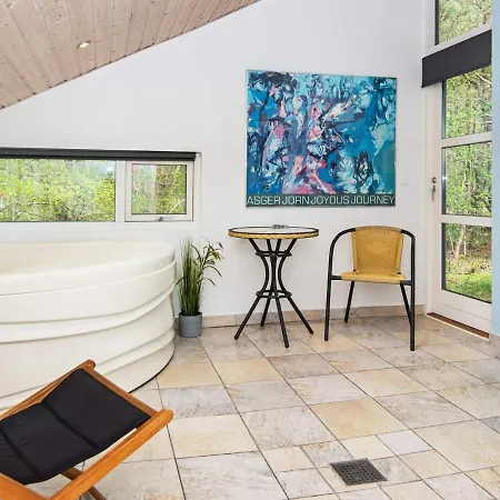 8 Person In Ebeltoft Holiday home Oksenmolle